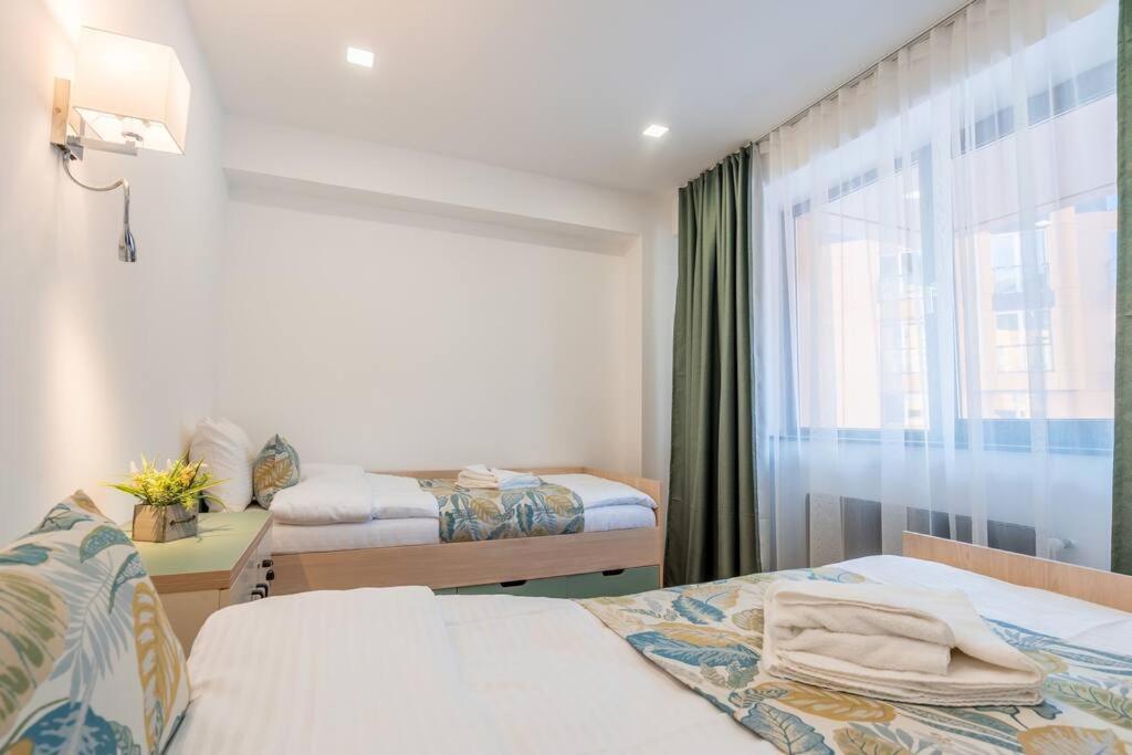 Spacious 2-Bed. Perfect For Family & Friends グダウリ エクステリア 写真